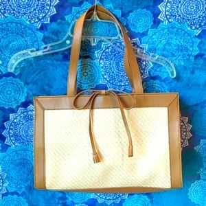 Liz Claiborne straw bag NWOT